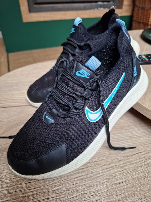 Buty sportowe  40