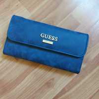 Niebieski portfel guess