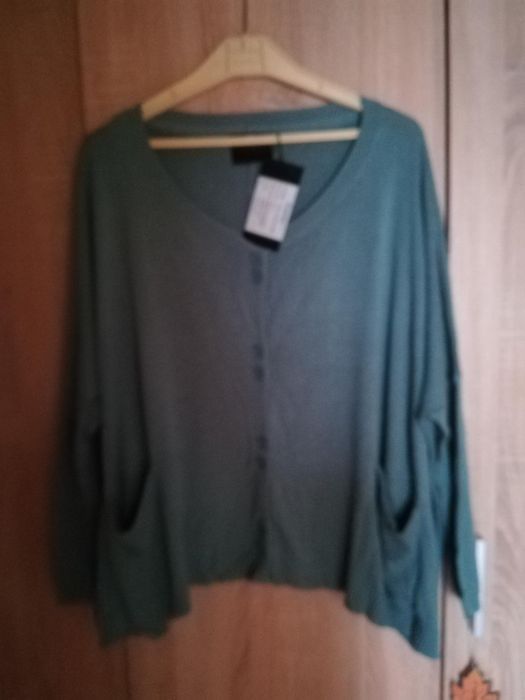 Sweter one size NOWY !