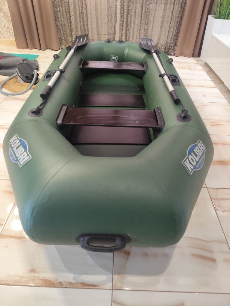 Лодка Kolibri ТП-260 М