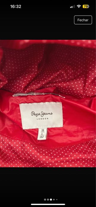 Casaco pada tempo de chuva e frio