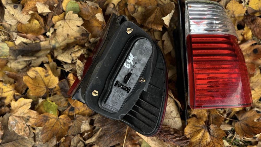 Стопи Задні фанарі БМВ Е39 універсал стопи в кузов фари бмв е39 Шрот