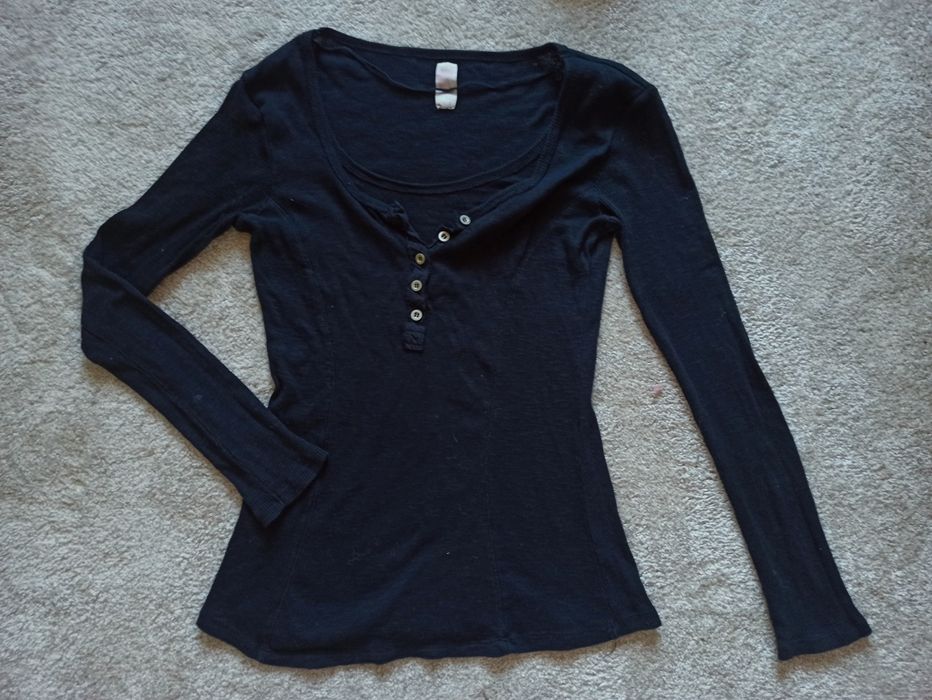 Czarna bluzka z długim rękawem Y2K old fashion