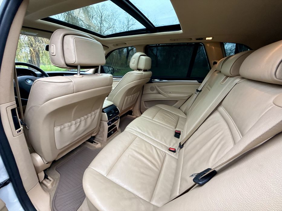 BMW X5 35d xDrive, дизель, повний привід, автомат