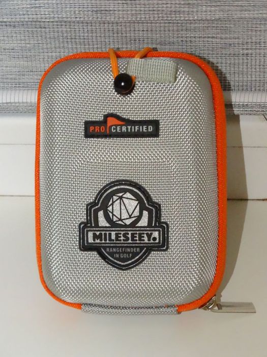 Далекомір для гольфу MiLESEEY з функцією вмикання/вимикання ухилу
