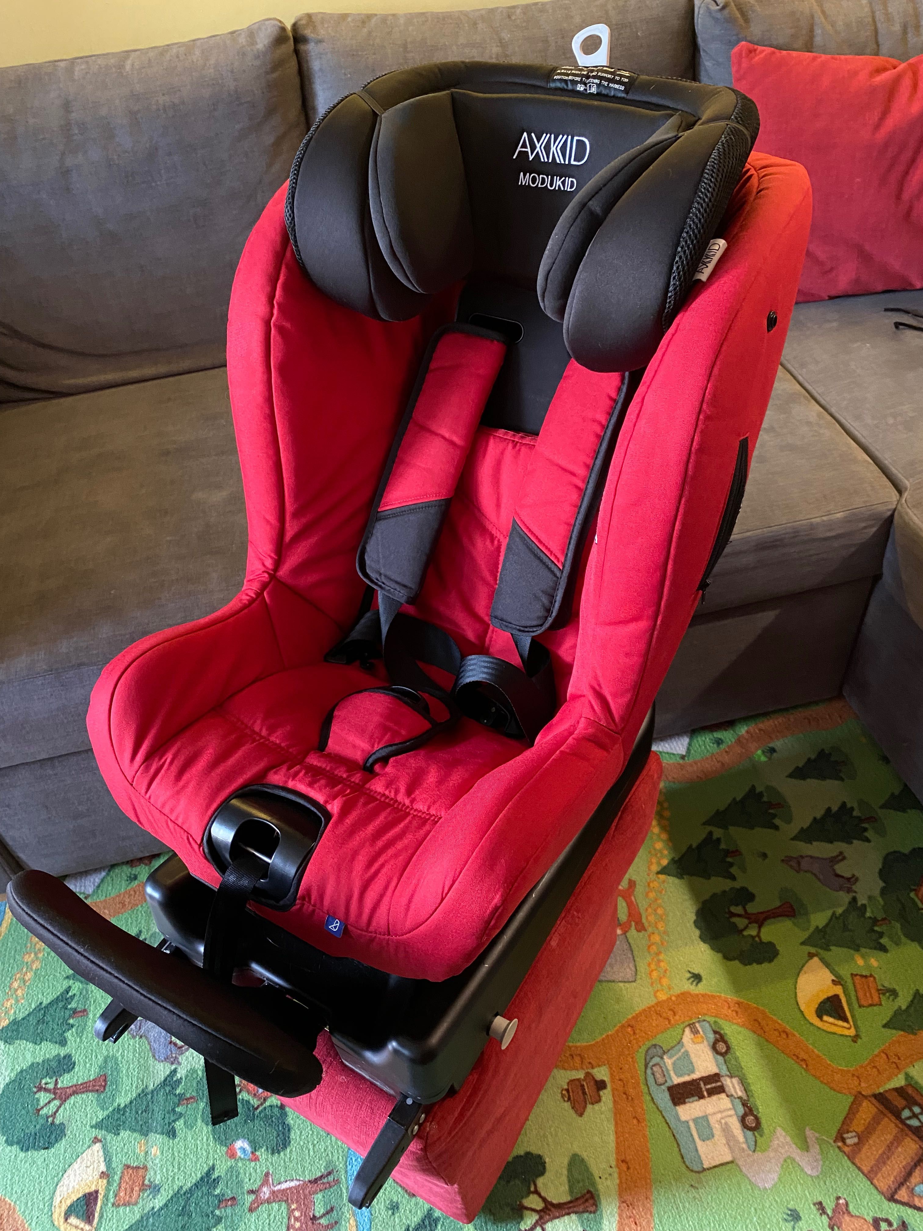 Fotelik Axkid Modukid 0-18 Isofix jak nowy