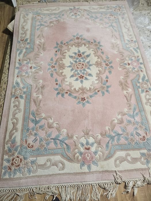 Luksusowy Dywan Wełniany w Stylu Klasycznym