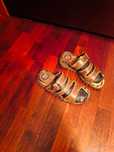 Chinelas FLy em couro castanho