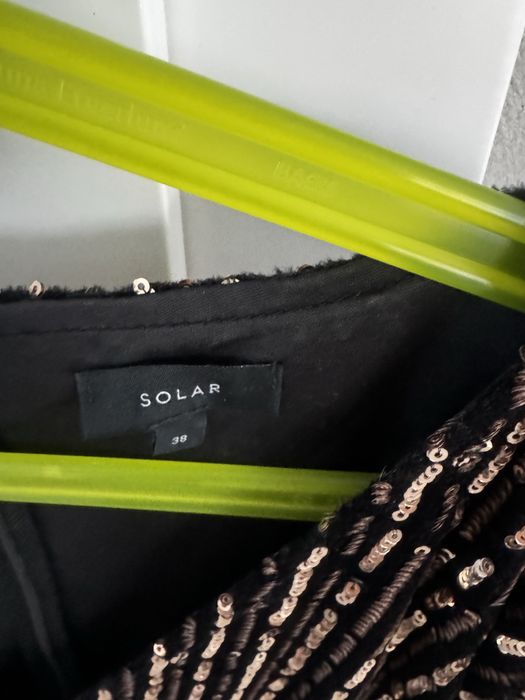 Sukienka z cekinami Solar r.M