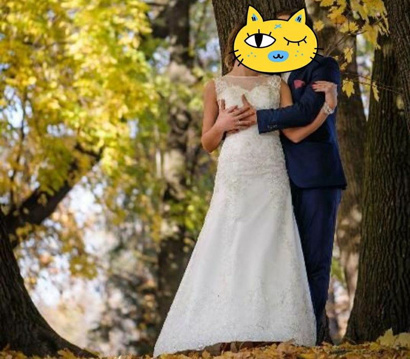 Suknia Ślubna z elegancką koronka