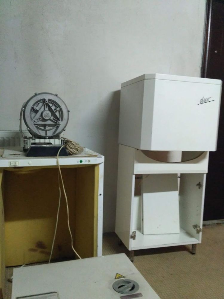 Стоматологический компрессор  “ECOM” DK-50Plus
