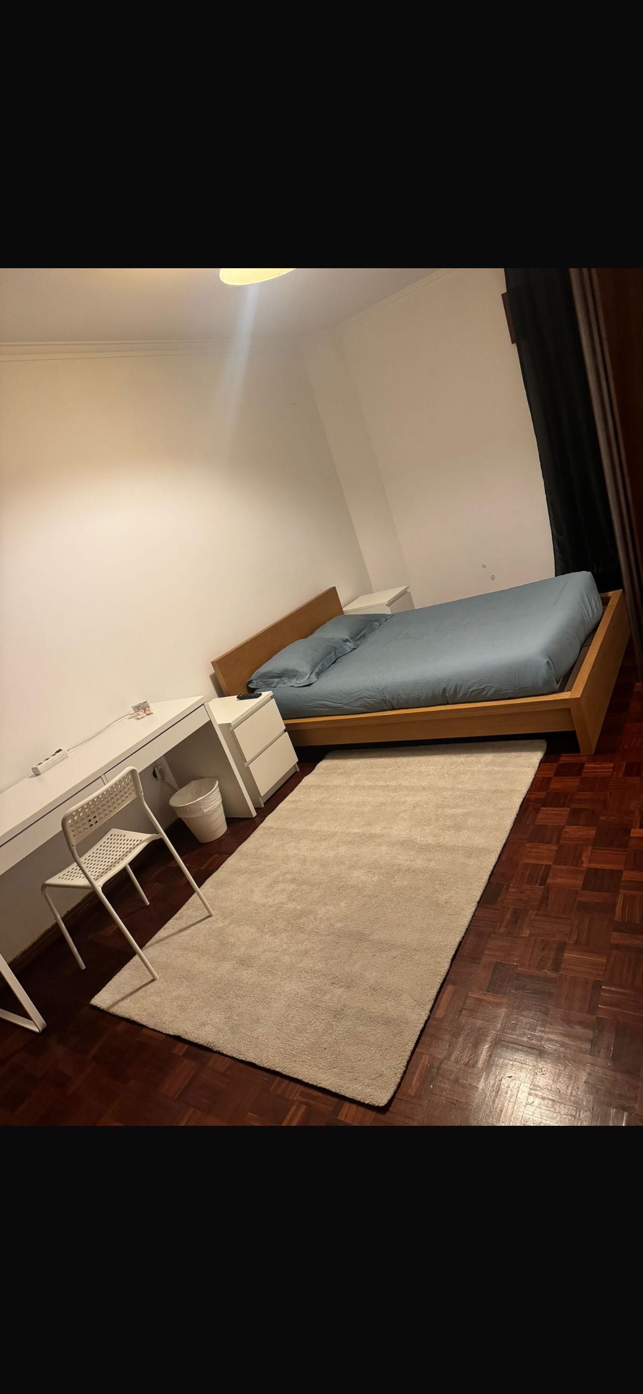 Arrenda-se quarto no cacem