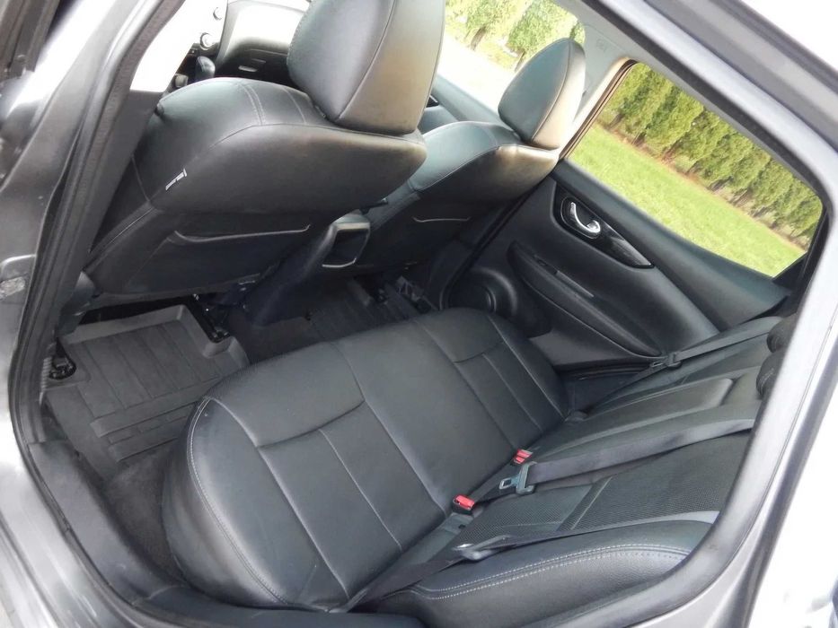 Nissan Qashqai      2015