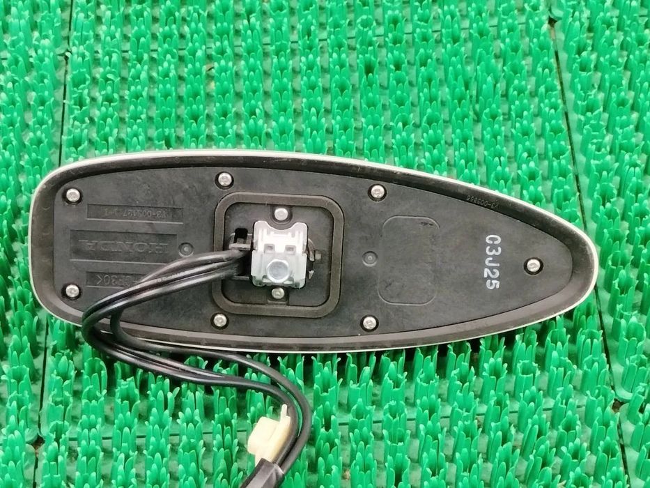 HONDA CR-V od 2023r Antena Dachowa Rekinek