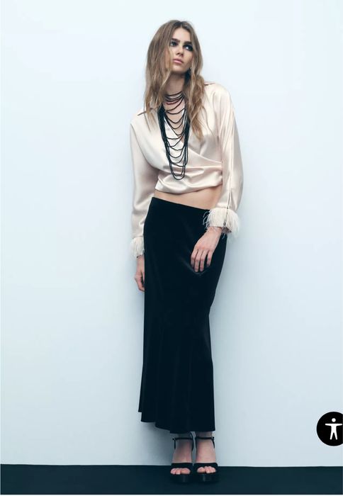 Святкова блуза Zara з пірʼям нова