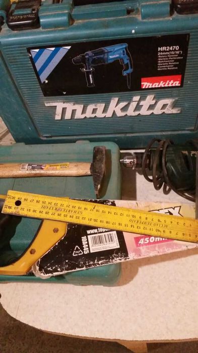 Домашній майстер чоловік на годину