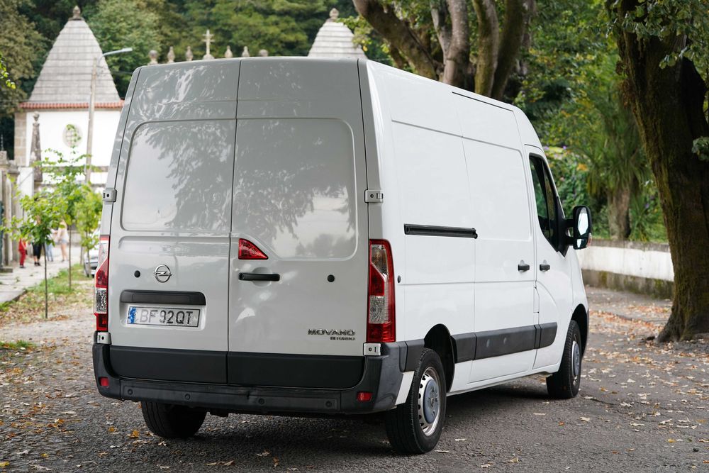 Opel Movano 2.3 L2H2 136 CV – 2016 – 191.548 km – Excelente Estado