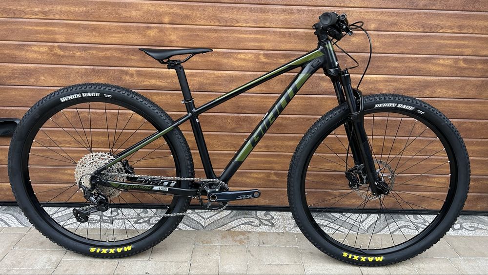 Велосипед Giant Terrago 29" /  S"