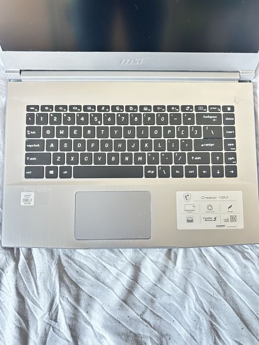 Laptop MSI CREATOR 15”