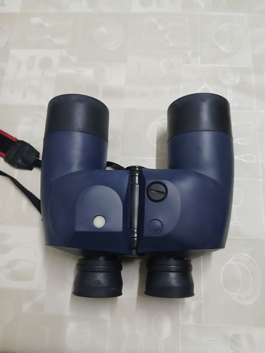 Binóculos  novos
