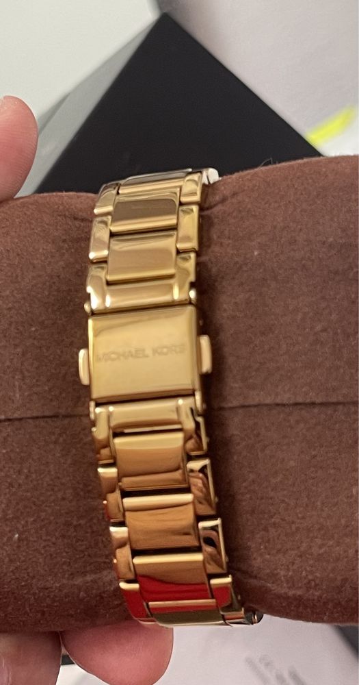 Жіночі годинники Michael Kors MK6469