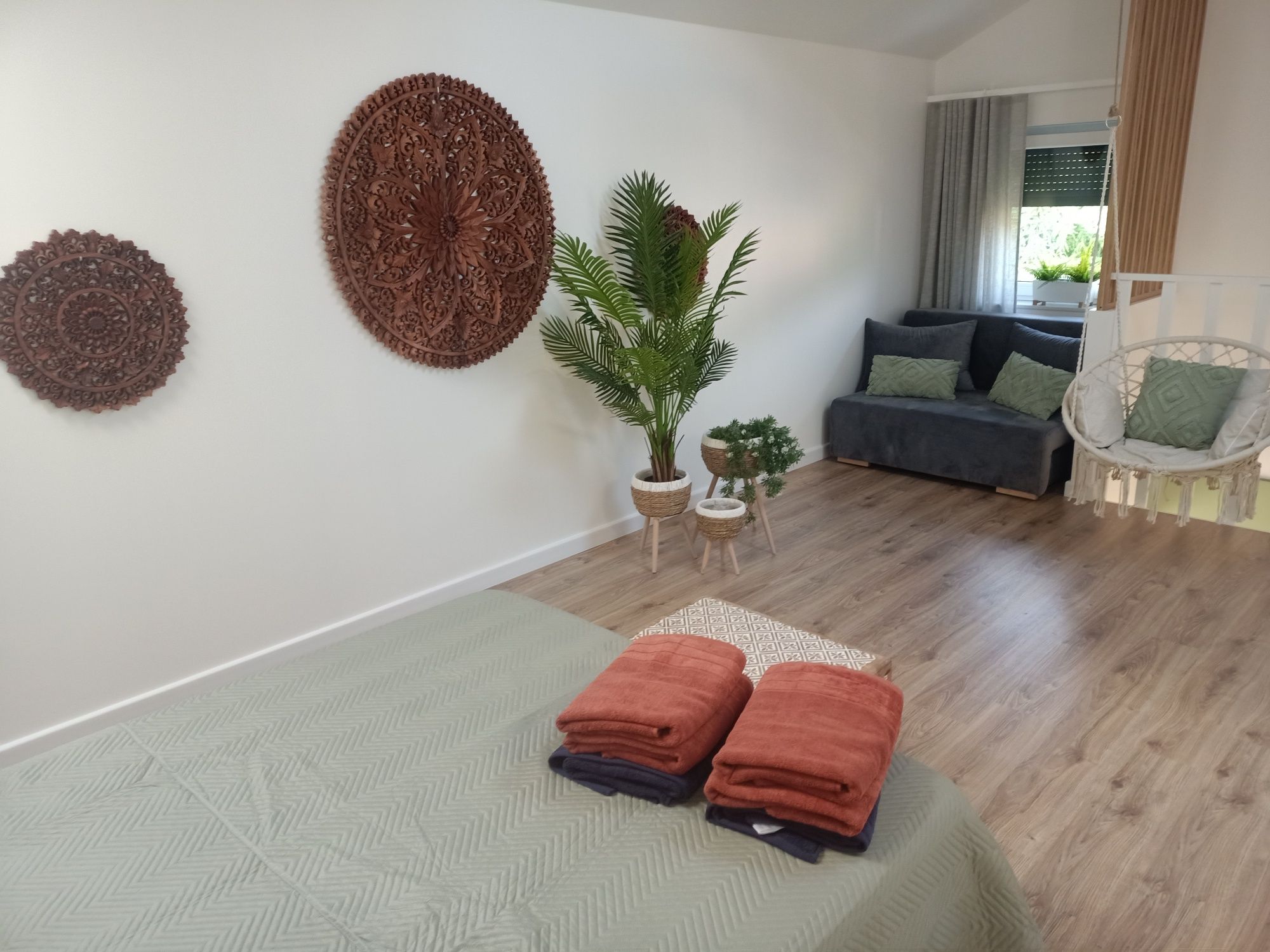 Dom w górach wakacje BOHO HOUSE ferie Brenna rzeka sauna balia Wisła