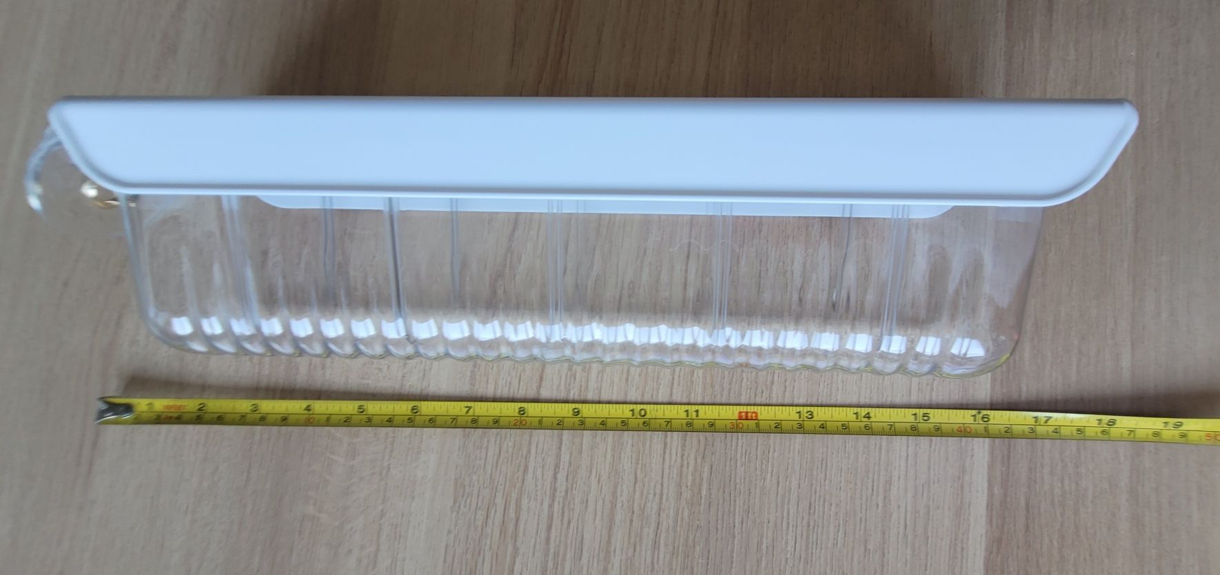 Organizer-pudełko na kable, bieliznę, skarpetki lub herbatę.