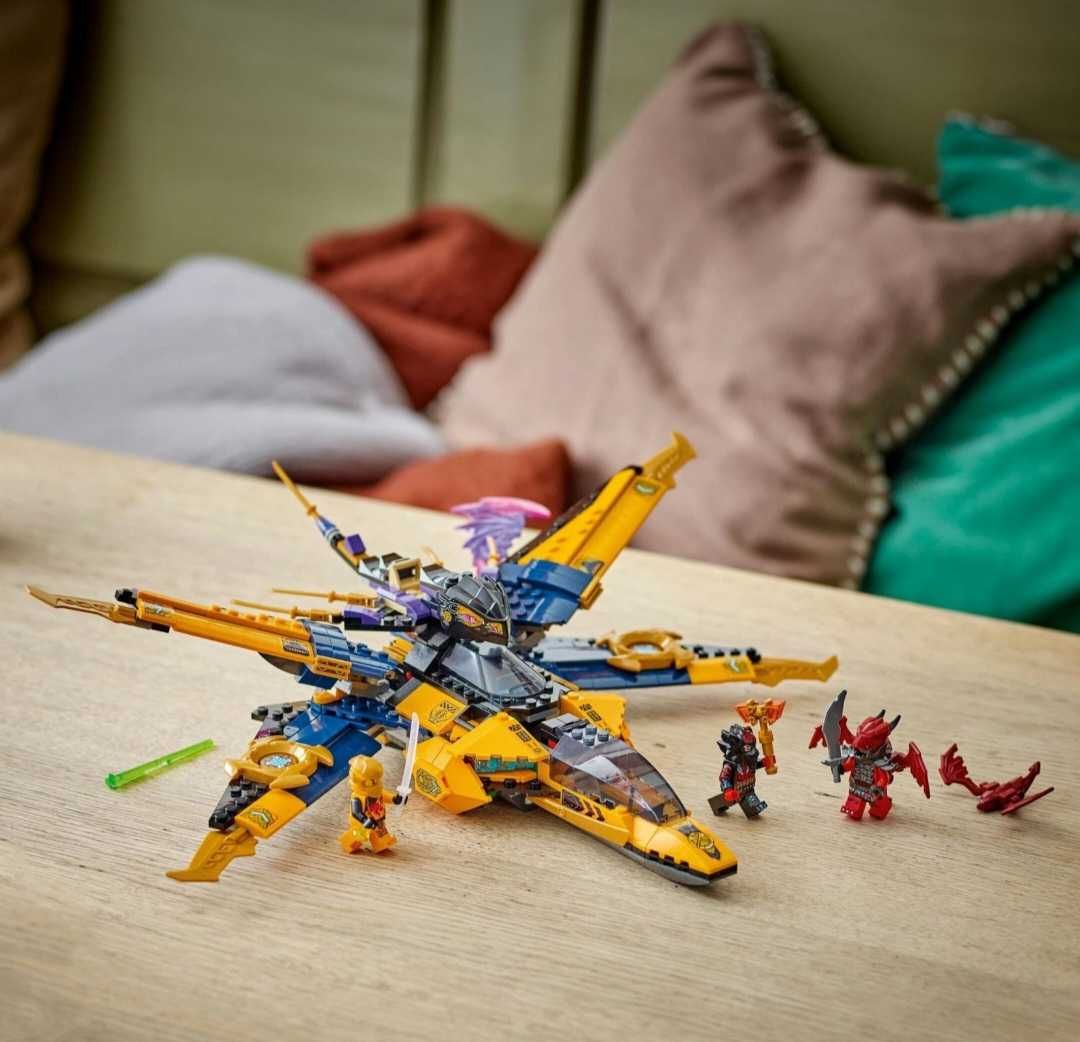 LEGO® NINJAGO 71833 Ras i burzowy superodrzutowiec
