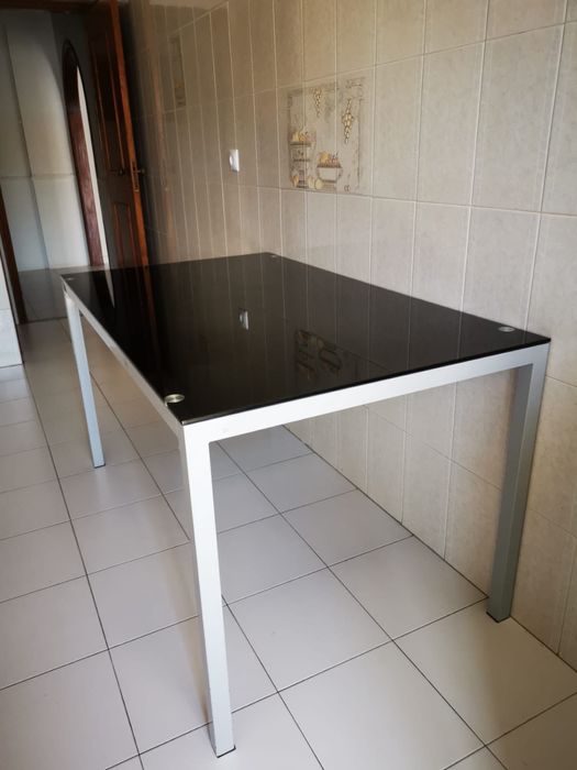 mesa de cozinha de vidro