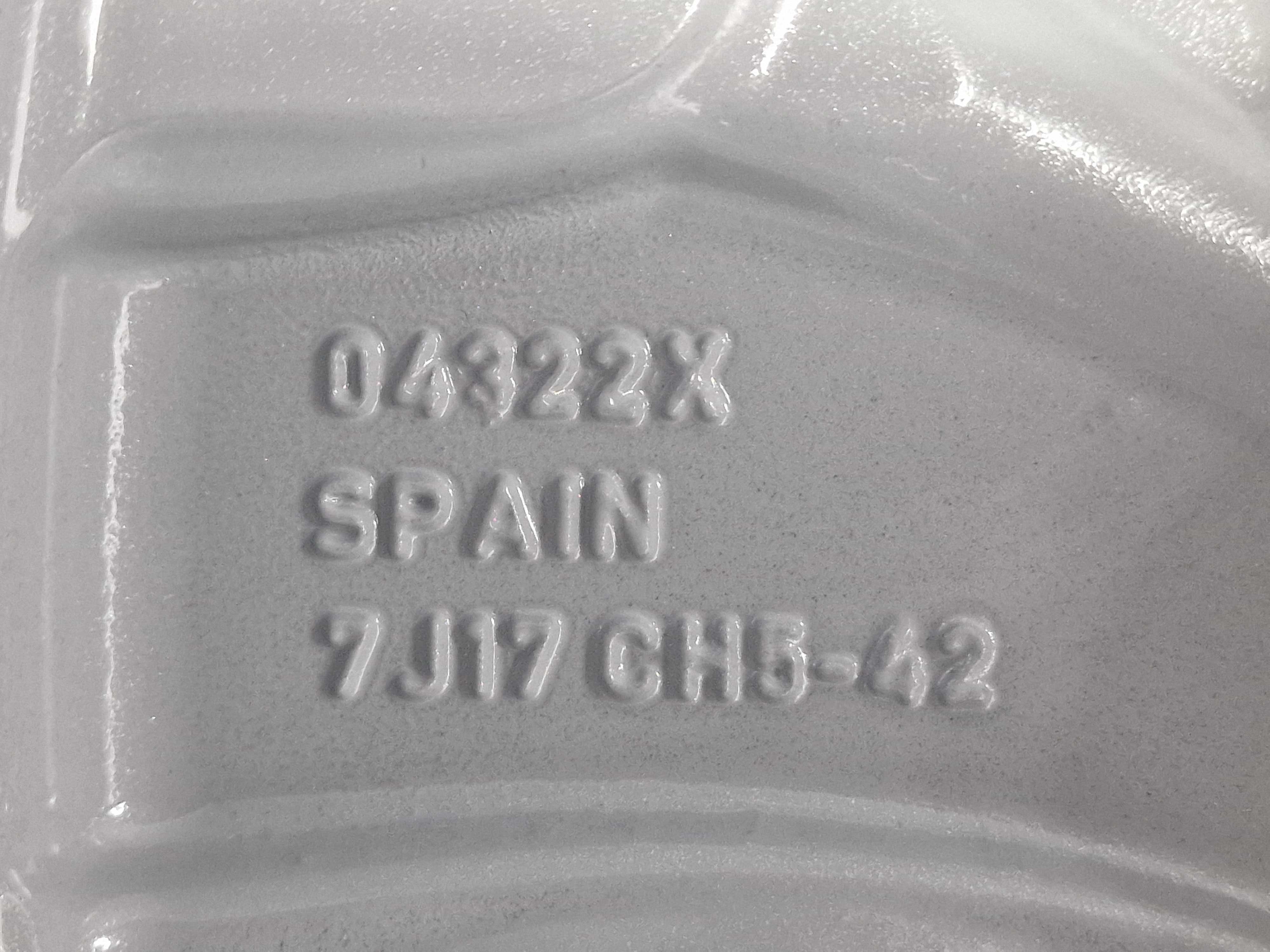 NOWE alufelgi PEUGEOT 17" 5x108:308,407,508,5008,605Srebrne Stare logo