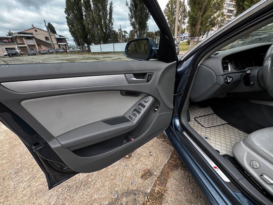 Продам Audi a4 Quattro s-line