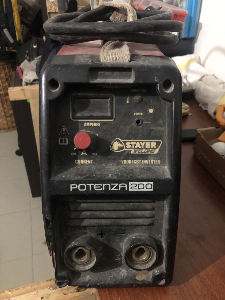 Maquina de soldar Inverter MMA Potenza 200 GE K
