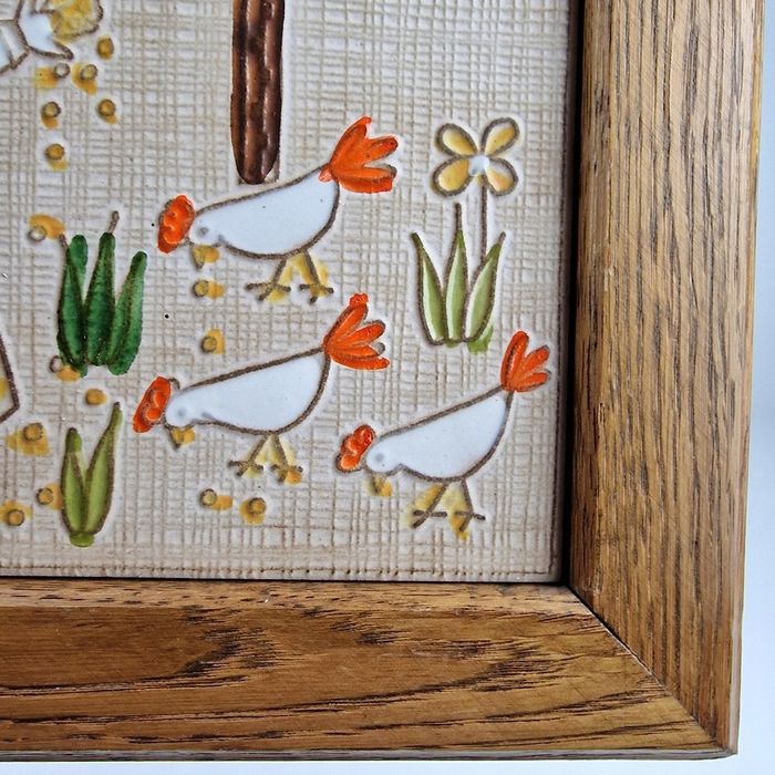 Płytka ceramiczna z terakoty z drewnianą ramą z lat 70-tych  WŁOCHY