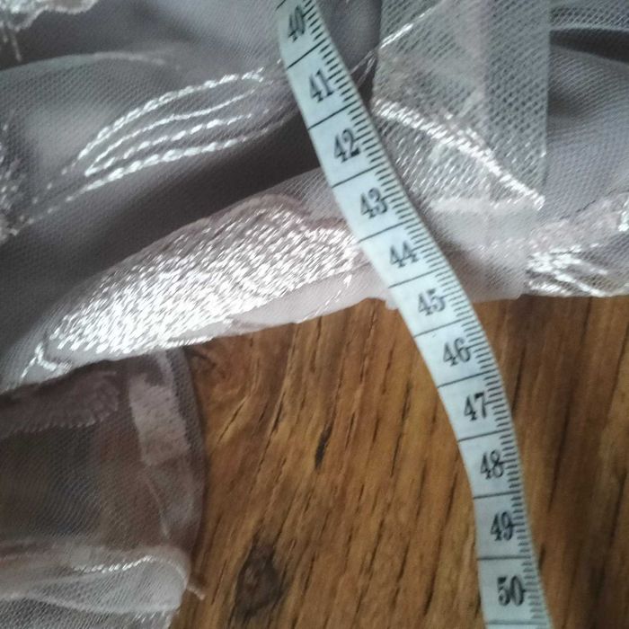 Sukienka koronkowa na wesele