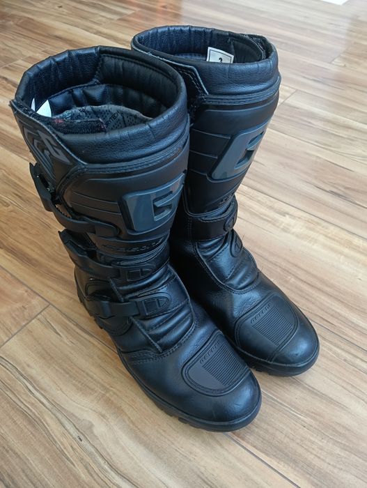 Botas mota GAERNE 43