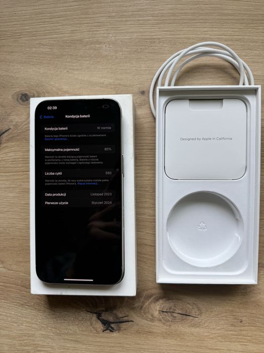 iPhone 15 Pro Max Natural Titanium o pojemnosci 256gb 85% kondycji bat