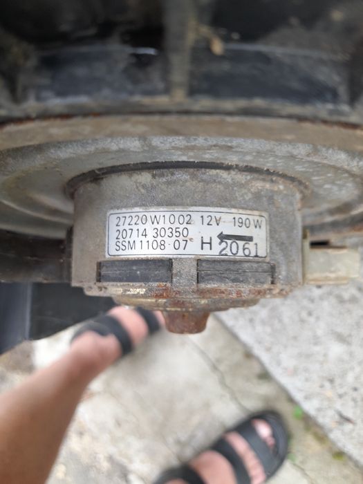 Для Нисан Блуберд 1982г. Блок управления,печка,стекло заднее.