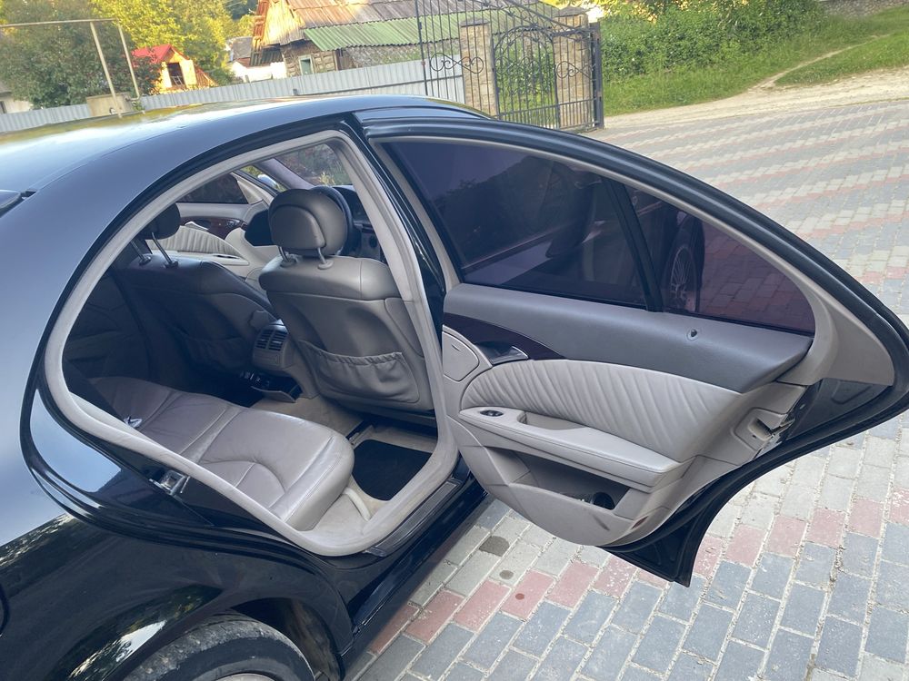 Mersedes-benz E-200
