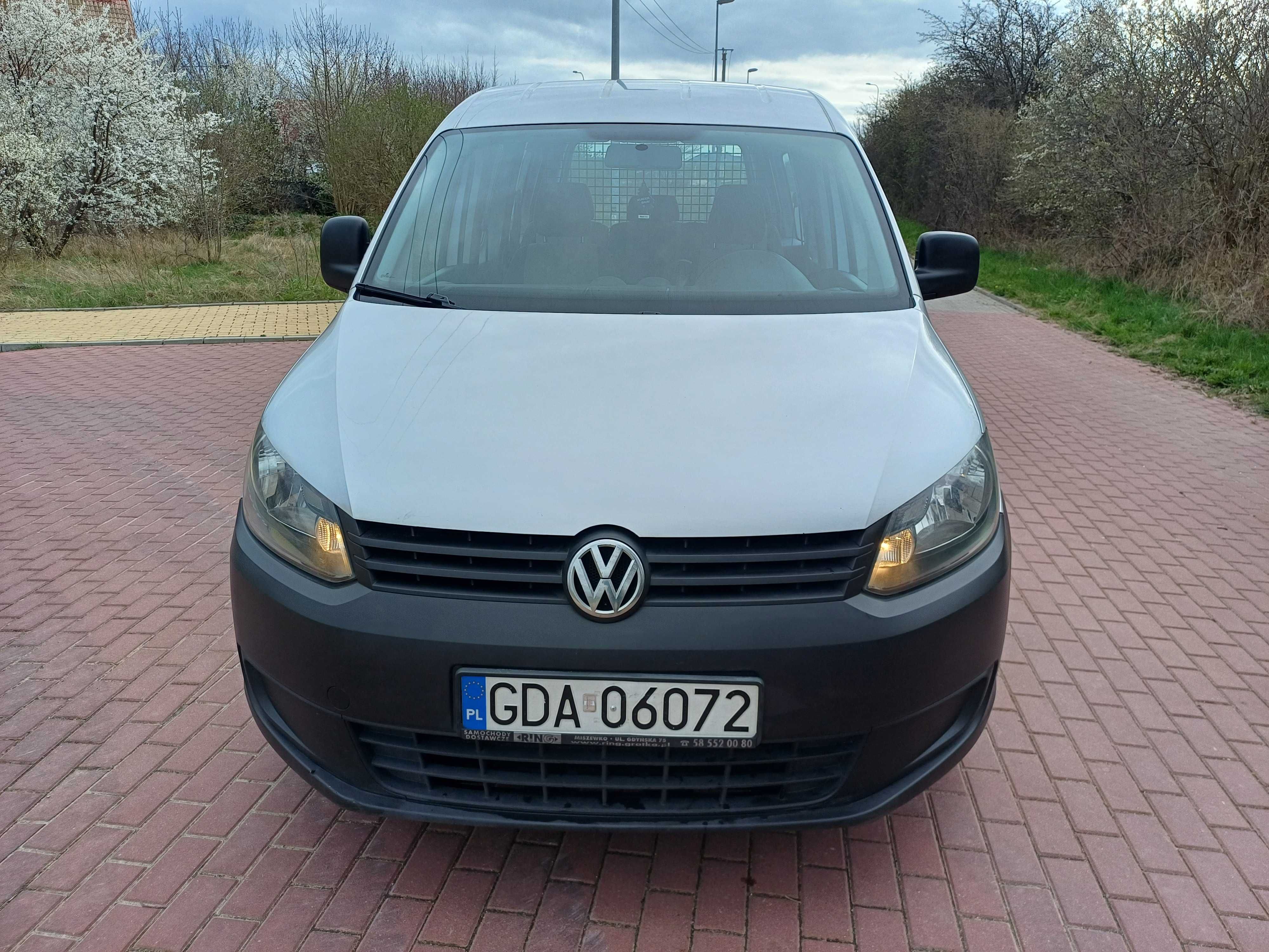 Vw Caddy 2013r 1,6Tdi salon Polska,niski przebieg,5 miejsc