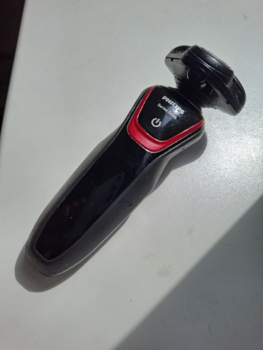Philips  5000 series  электробритва