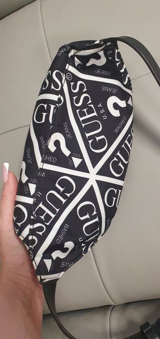 Nerka dziecięca Guess oryginalna jak nowa