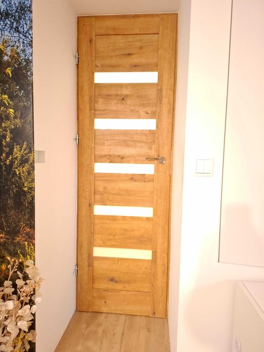 Drzwi wewnętrzne 60 cm, z ościeżnicą, nowe