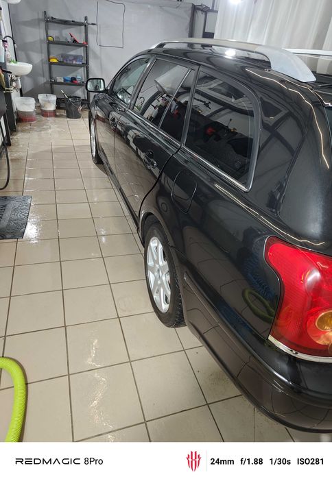 Продам Toyota Avensis