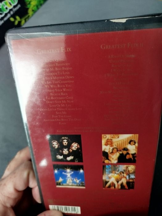 Cassetes VHS edições japonesas dos Queen