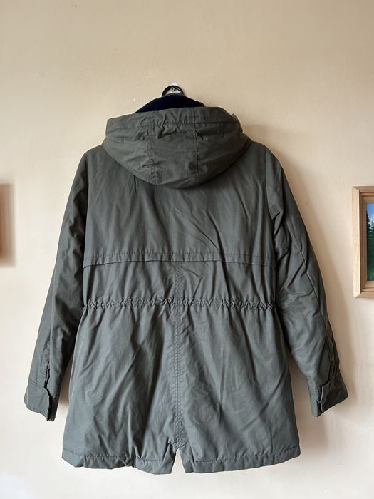 Парка Zara на міжсезоння.