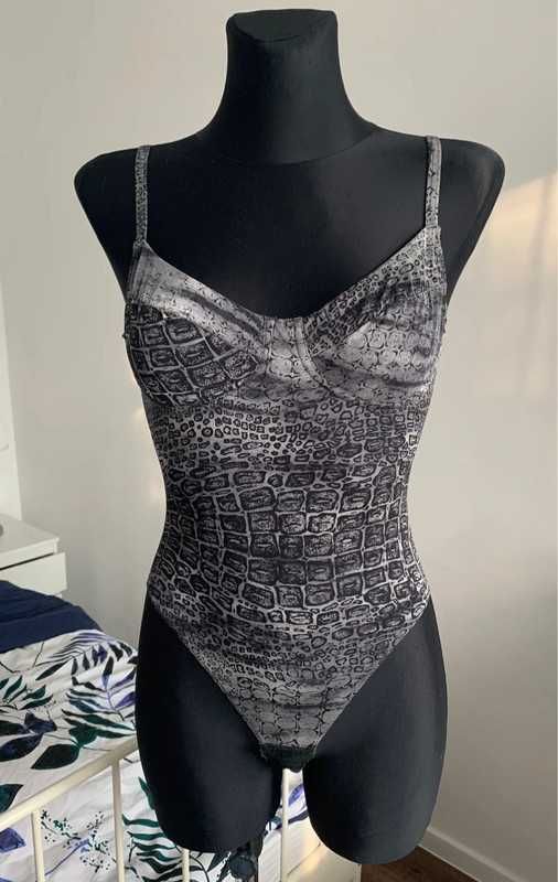 Desirée transparentne body y2k coquette top na ramiączkach 75B