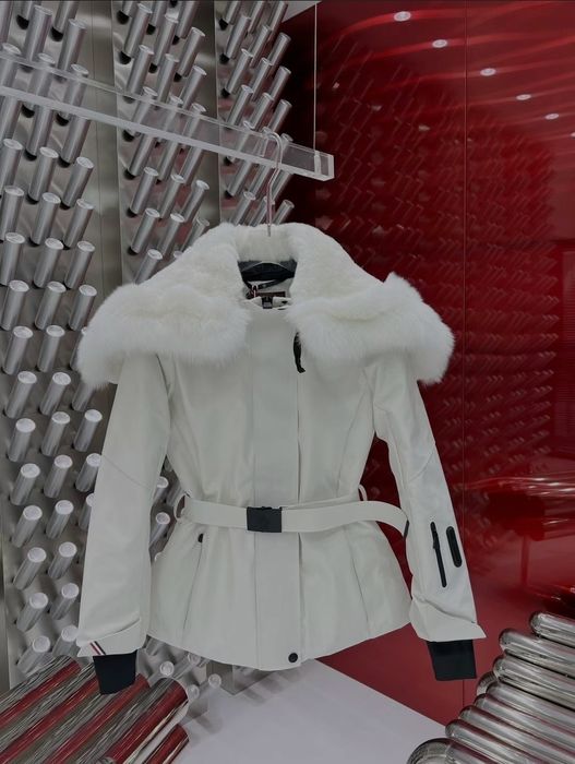 Moncler kurtka puchowa z lisem i królikiem