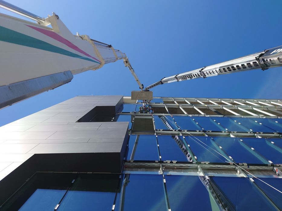 Zwyżka 25m + operator, podnośnik koszowy, wynajem