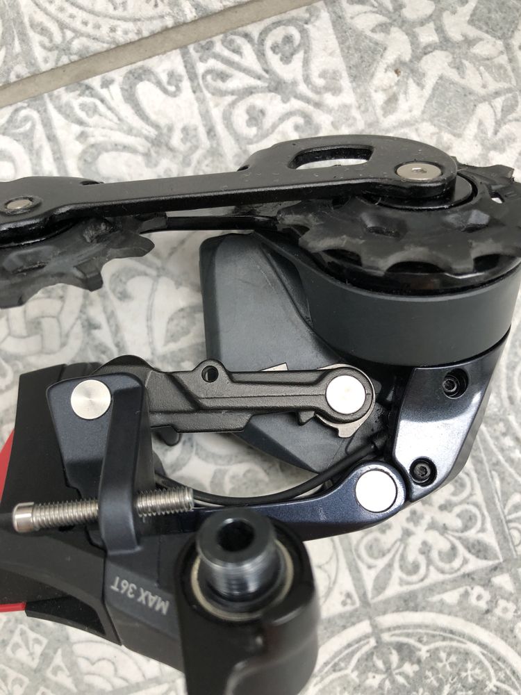 Przerzutka Sram force AXS 12s z 2022