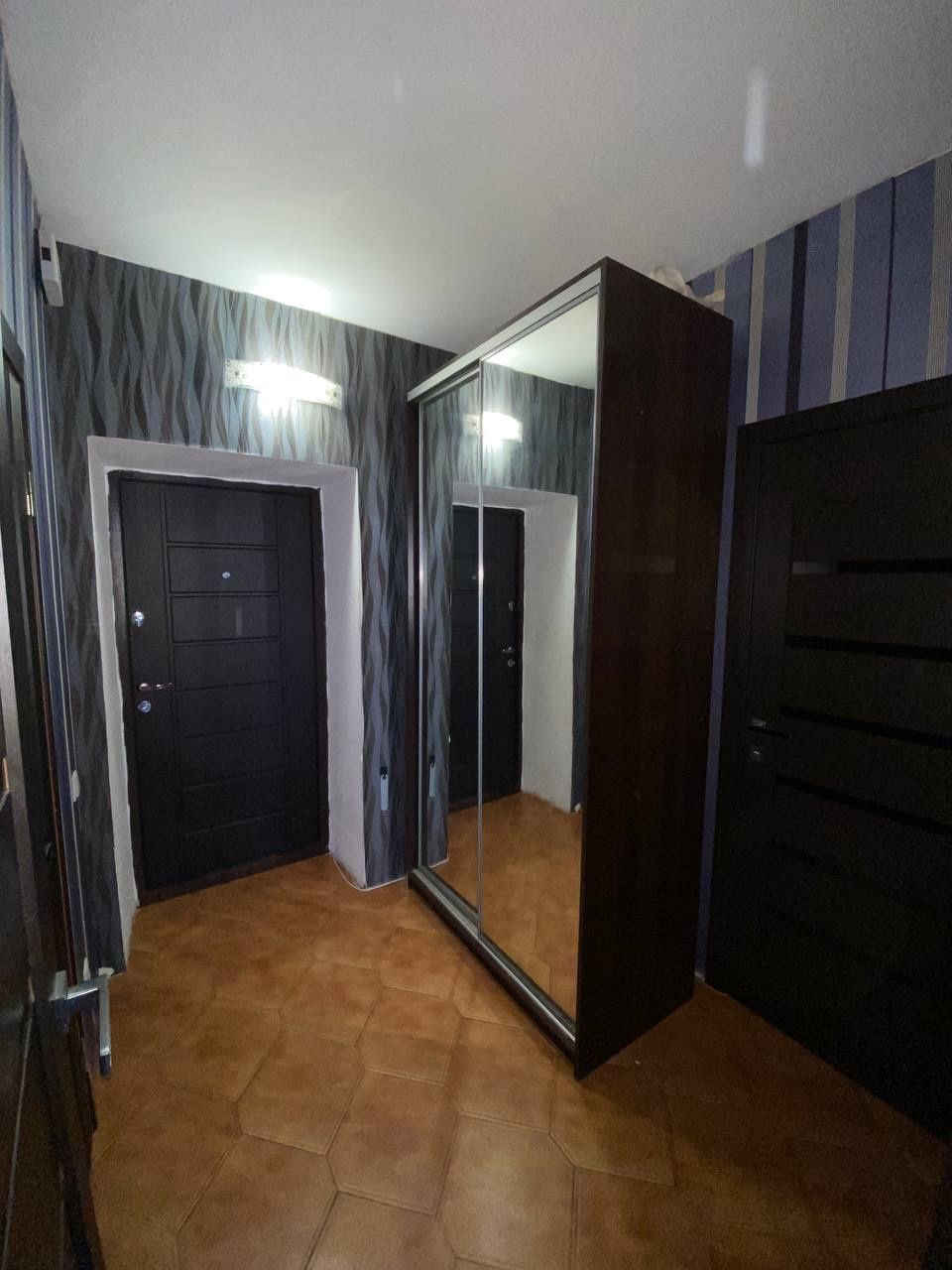 Продам квартиру 52м2 в м.Ворзель